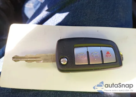 2017 Nissan Rogue Sport S z USA, uszkodzony, nr VIN JN1BJ1CP9HW034390